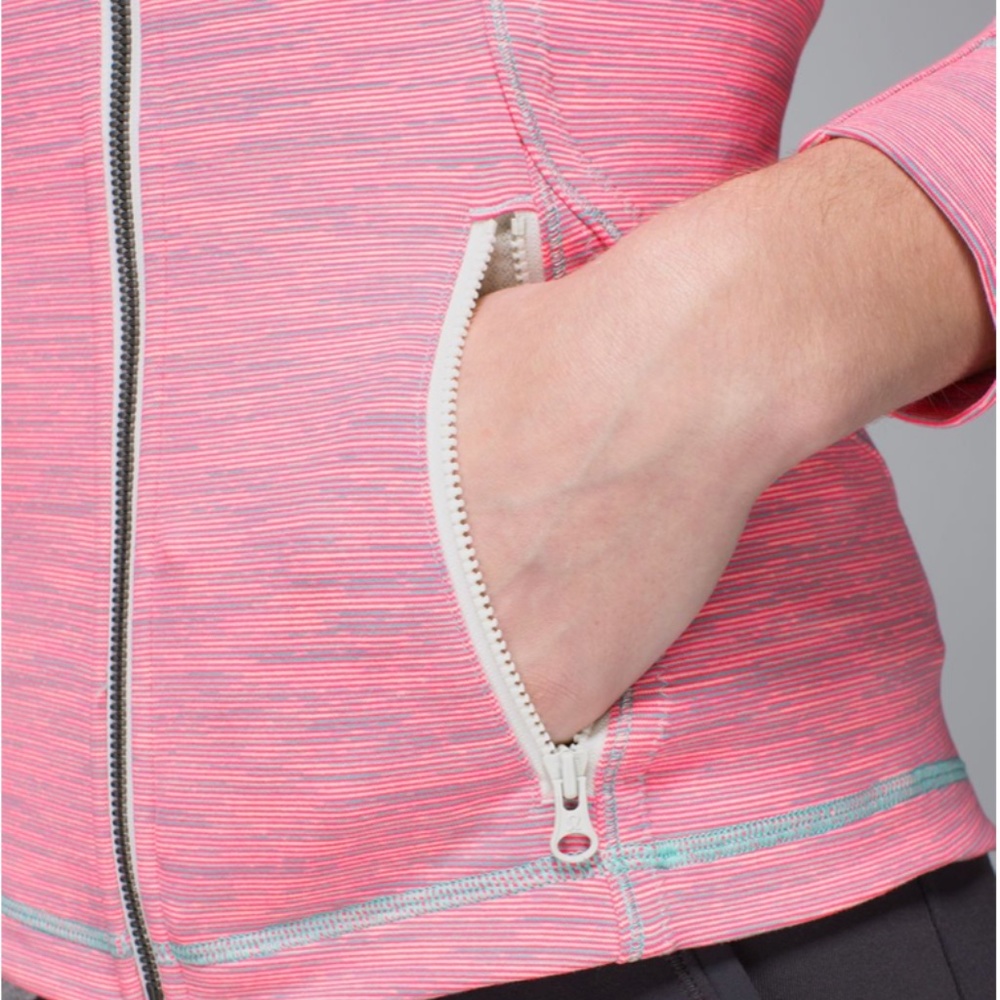 Lululemon Forme Jacket - Picture 8 of 15